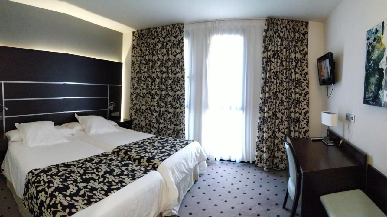 Alameda Centro Hotel Soria Bagian luar foto