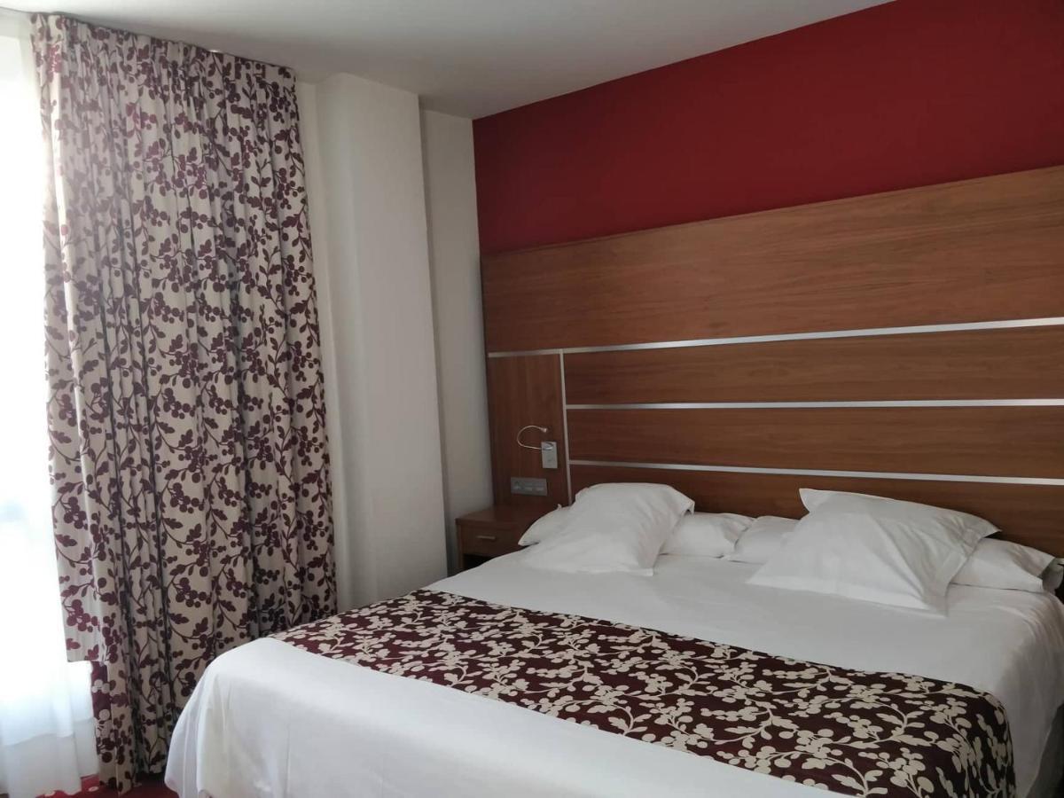 Alameda Centro Hotel Soria Bagian luar foto